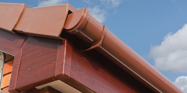 Gutter Cleaning Image