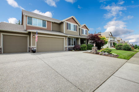 Driveway Pressure Washing Thumbnail